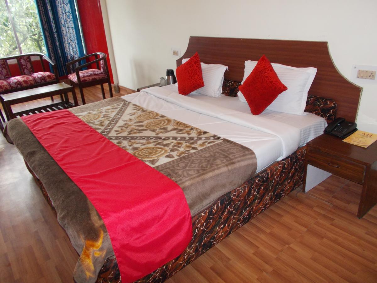Anamika Hotel Nainital Luaran gambar