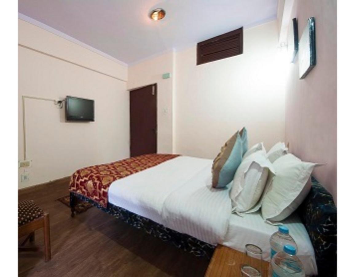 Anamika Hotel Nainital Luaran gambar