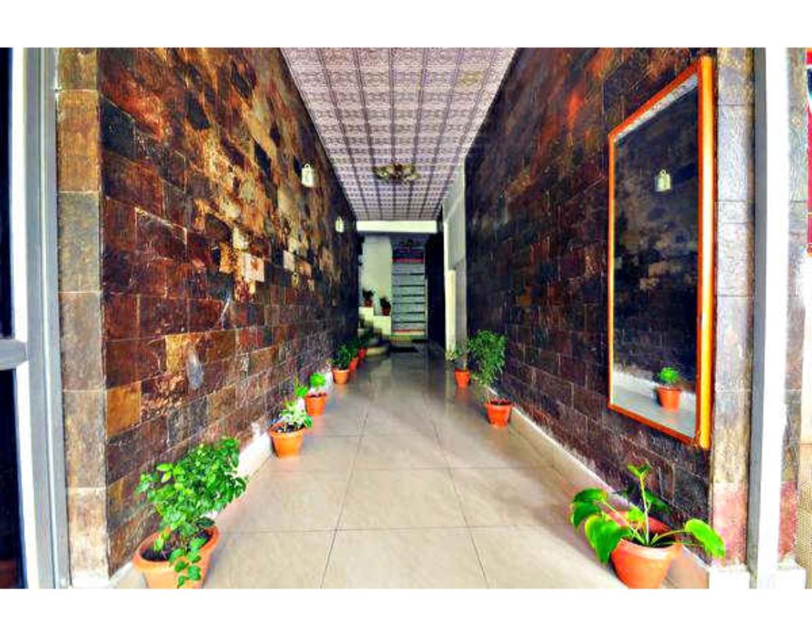Anamika Hotel Nainital Luaran gambar
