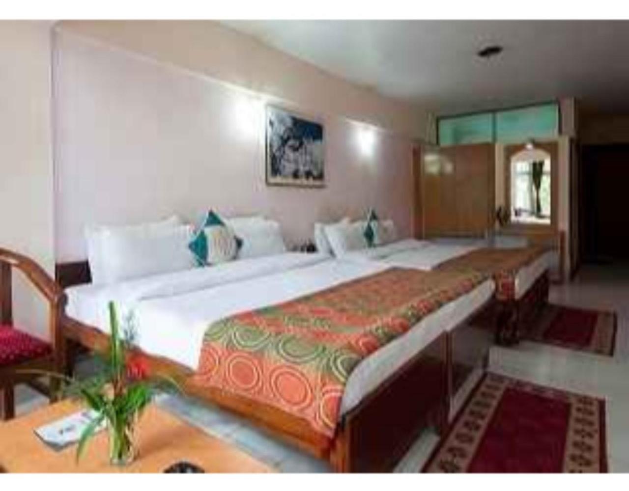 Anamika Hotel Nainital Luaran gambar